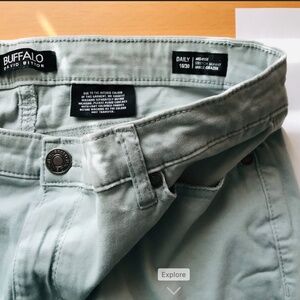 Buffalo David Bitton light green ankle mid-rise stretch skinny jeans size 10/30